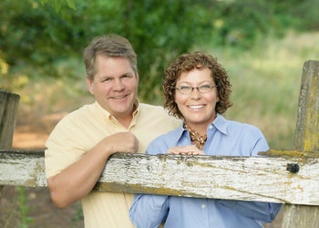 Portrait of Mike and Erica Carr, Real Estate Agent